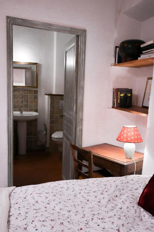 Montfort-sur-Argens La Cachette Du Comte B&B 외부 사진